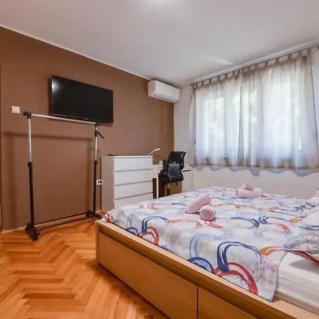 Niksa Пула